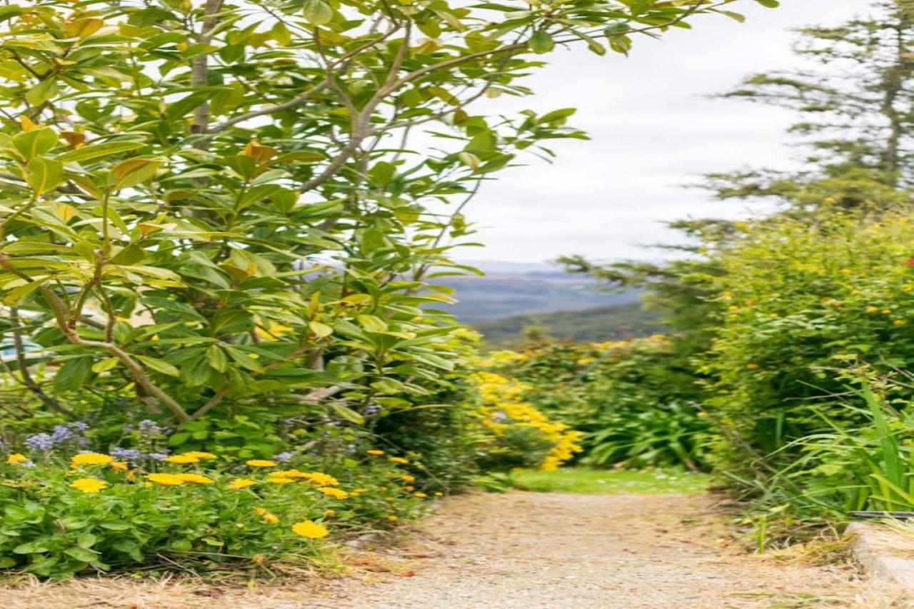 3 Hills At The Good Place Staverton 外观 照片